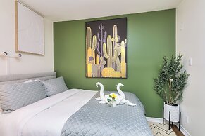Apartment & Studio