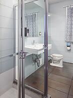 Central Park West Hostel