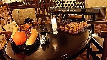 Grand Boutique Hotel