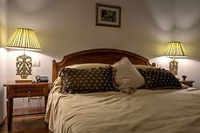 Grand Boutique Hotel