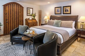 Arch Cape Inn and Retreat - Cannon Beach