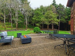 Arch Cape Inn and Retreat - Cannon Beach
