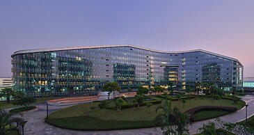 Hyatt House Shenzhen Airport