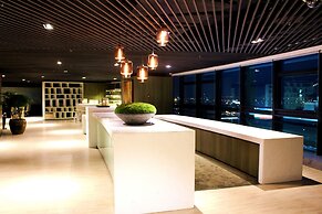 Hyatt House Shenzhen Airport