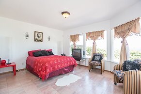 Bel-Air Villa, 3 Bedrooms - Celebrity Area