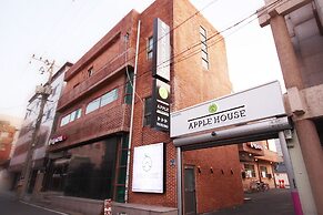 Apple House Mini Hotel