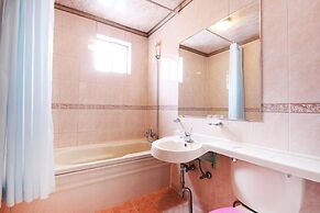 Apple House Mini Hotel