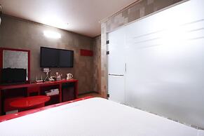 Apple House Mini Hotel