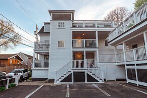 Eagle House Motel