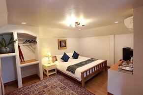 E-outfitting Pai Resort