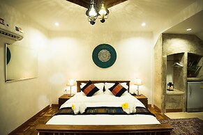 E-outfitting Pai Resort