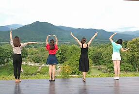 E-outfitting Pai Resort