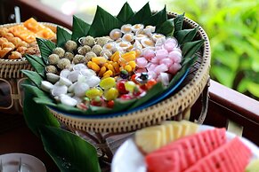 E-outfitting Pai Resort