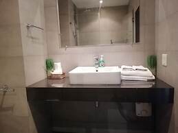 View Talay 6 Condominium by Honey