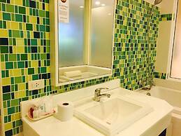 View Talay 6 Condominium by Honey