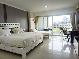 View Talay 6 Condominium by Honey