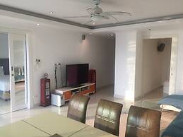 View Talay 6 Condominium by Honey