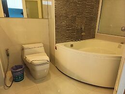 View Talay 6 Condominium by Honey