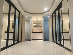 View Talay 6 Condominium by Honey