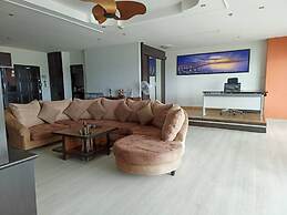 View Talay 6 Condominium by Honey