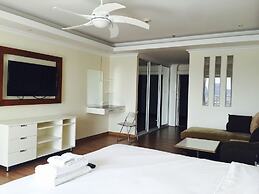 View Talay 6 Condominium by Honey