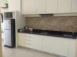 View Talay 6 Condominium by Honey