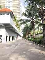 View Talay 6 Condominium by Honey