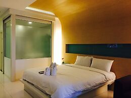 View Talay 6 Condominium by Honey