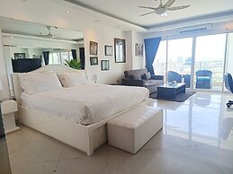 View Talay 6 Condominium by Honey