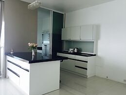 View Talay 6 Condominium by Honey