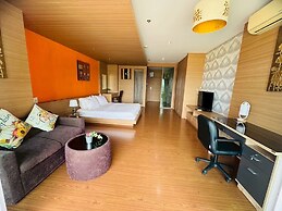 View Talay 6 Condominium by Honey