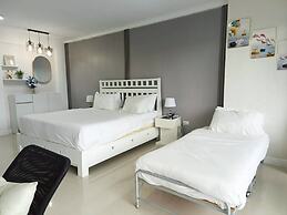 View Talay 6 Condominium by Honey