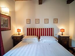 Borgo Mandoleto