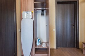 LeoHotels On Rizhskiy