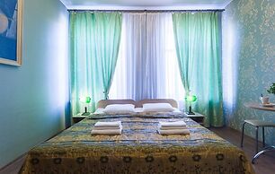 LeoHotels On Rizhskiy