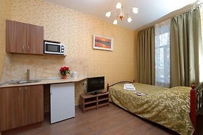LeoHotels On Rizhskiy