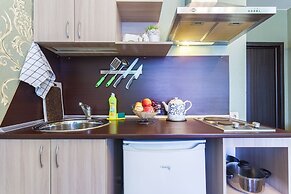 LeoHotels On Rizhskiy