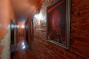 LeoHotels On Rizhskiy