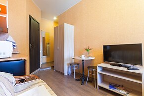 LeoHotels On Rizhskiy
