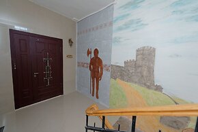 LeoHotels On Rizhskiy