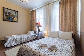 LeoHotels On Rizhskiy