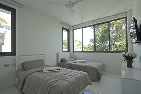 RED SKY beach view villa