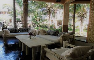 Aquarius Club International Resort