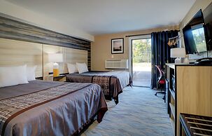 Yankee Clipper Inn, SureStay Collection by Best Western