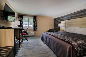 Yankee Clipper Inn, SureStay Collection by Best Western