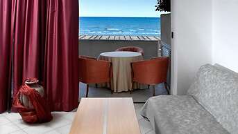 Altamarea Residence & Hotel