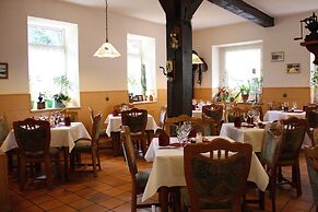 Waldhotel & Restaurant Zur Holzmühle