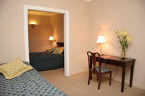 Provincial Plaza Hotel