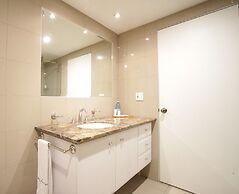 Torres de Suites by InAmazonas