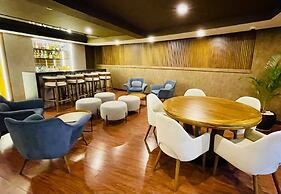 Torres de Suites by InAmazonas